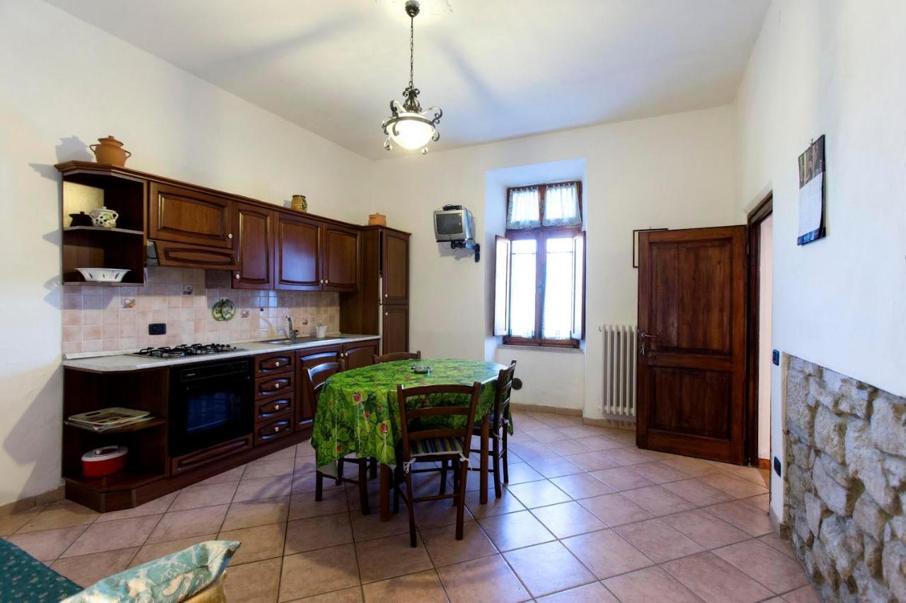 Ferienwohnung I Castagnini Montecatini Val di Cecina Exterior foto