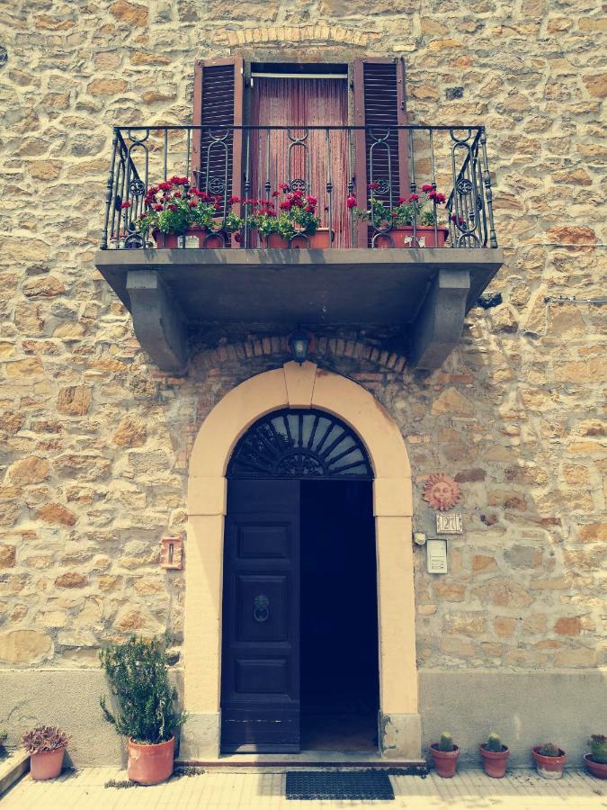 Ferienwohnung I Castagnini Montecatini Val di Cecina Exterior foto